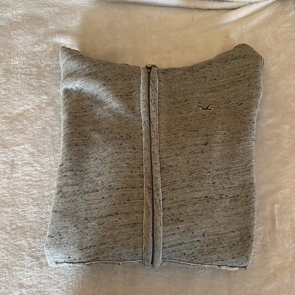Gently Loved Unisex Gray Hoodie Zip Up by HOLLISTER - Picture 10 of 10